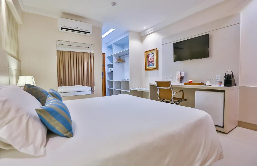 Golden Lis Hotel Boutique-1